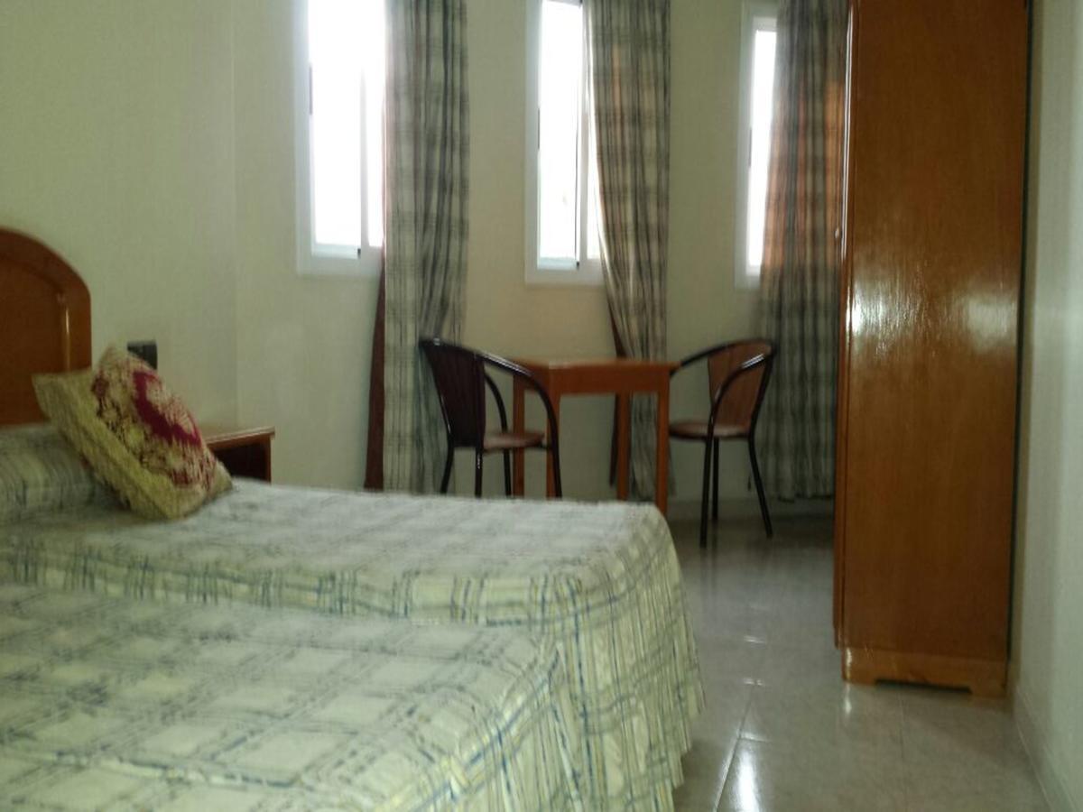Selouane Motel Paris Dakar מראה חיצוני תמונה