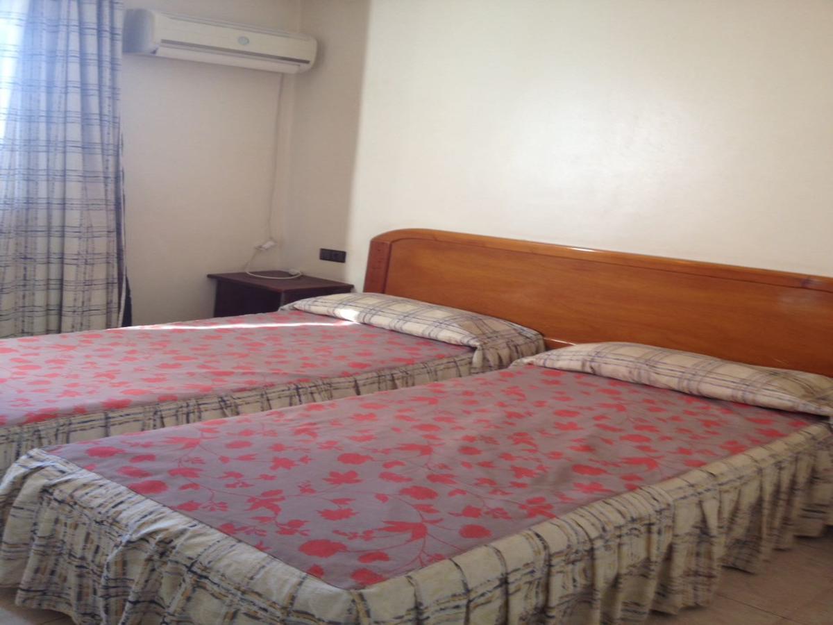 Selouane Motel Paris Dakar מראה חיצוני תמונה