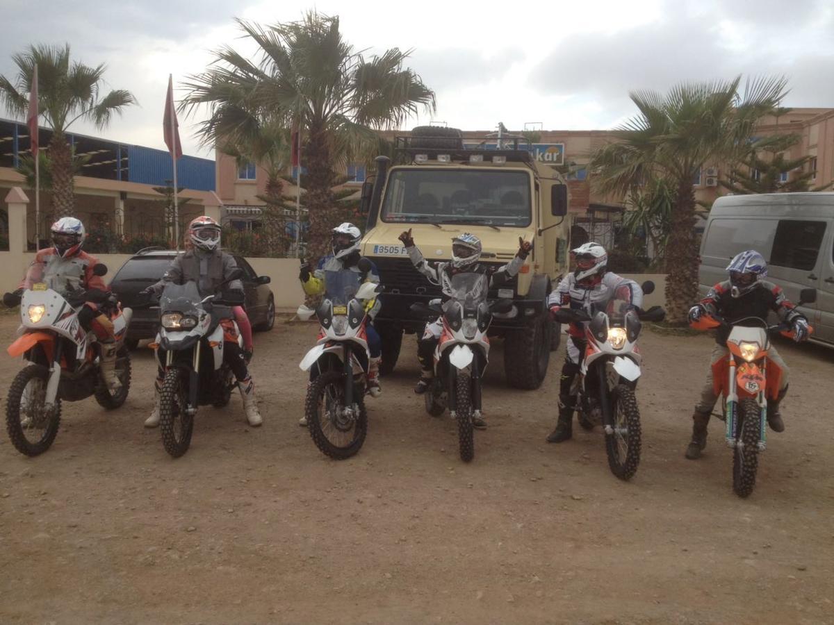 Selouane Motel Paris Dakar מראה חיצוני תמונה